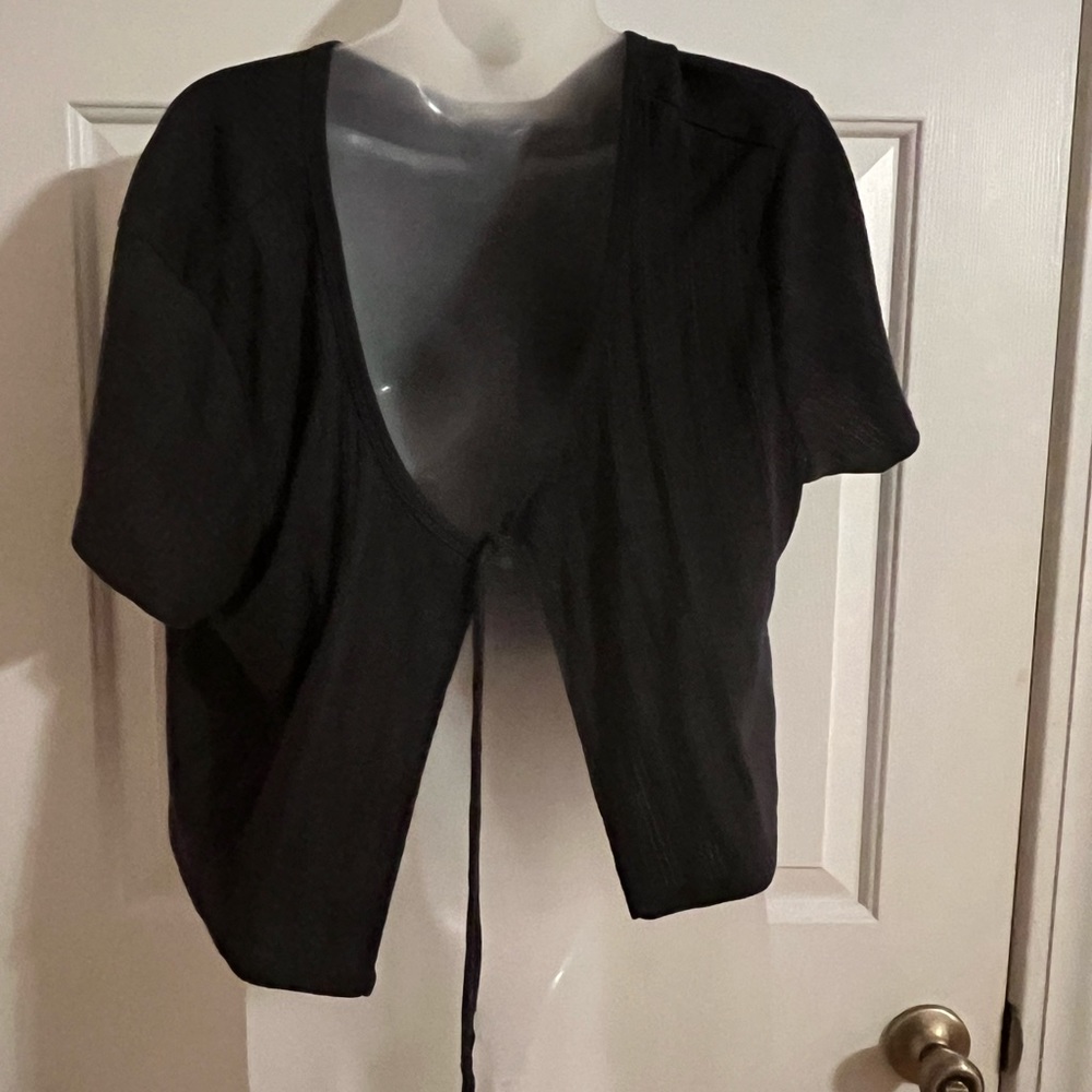 XL AE Cropped Tie Front Cardigan Short Sleeve